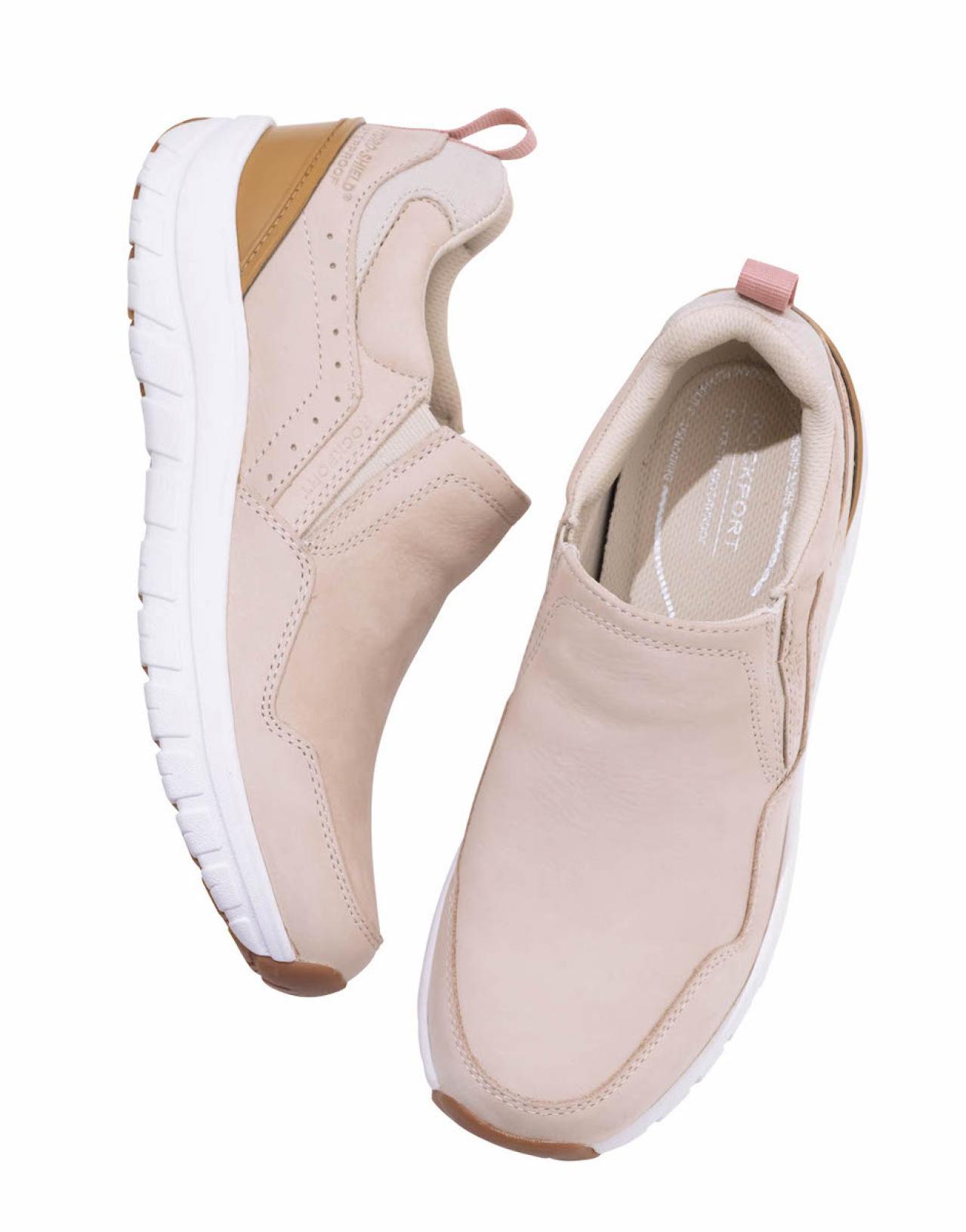 50代のための大人スニーカー【6選】機能性バツグンで、足に優しい工夫とは？（画像6）