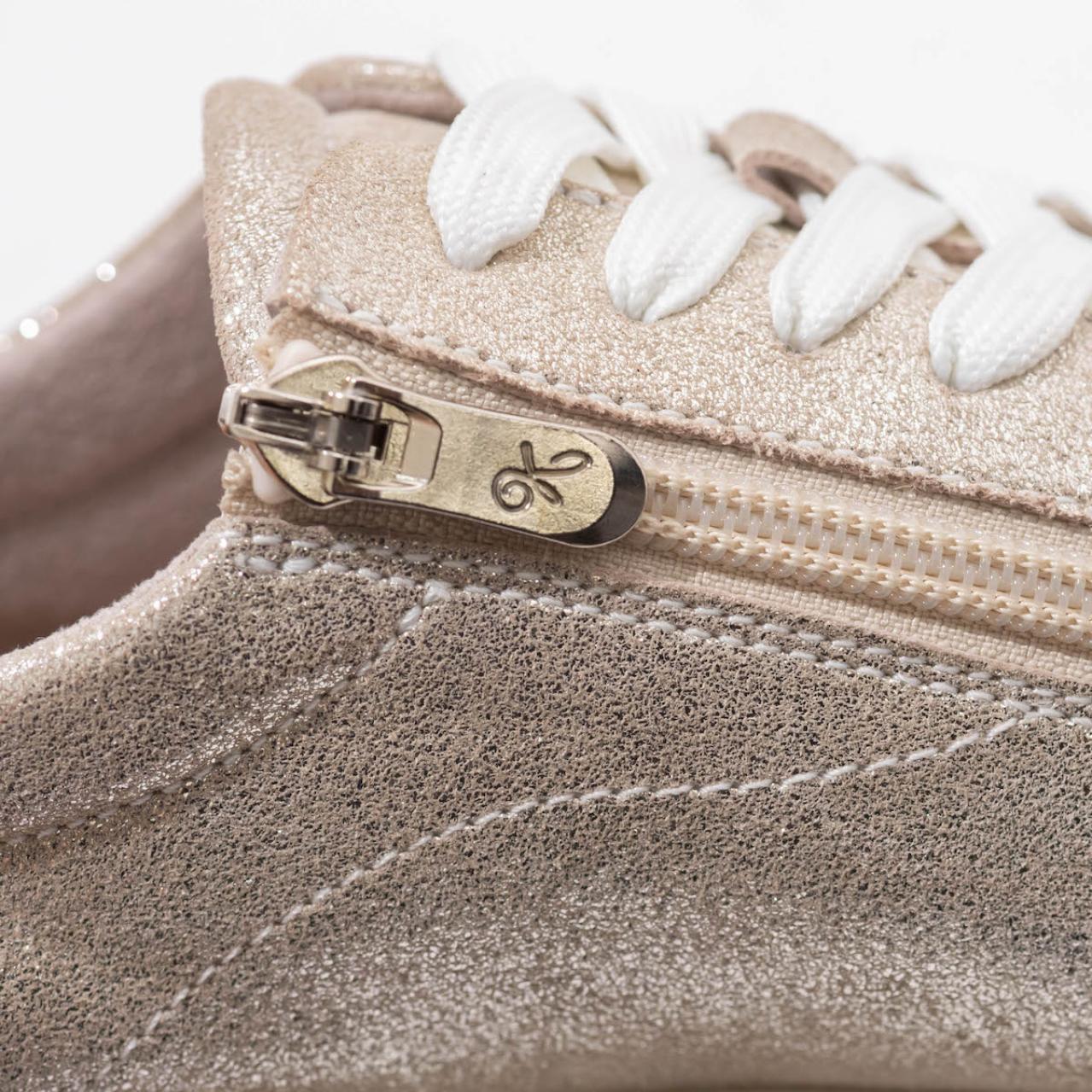 50代のための「ローファー＆スニーカー」【6選】おしゃれと快適さを両立した名品（画像4）