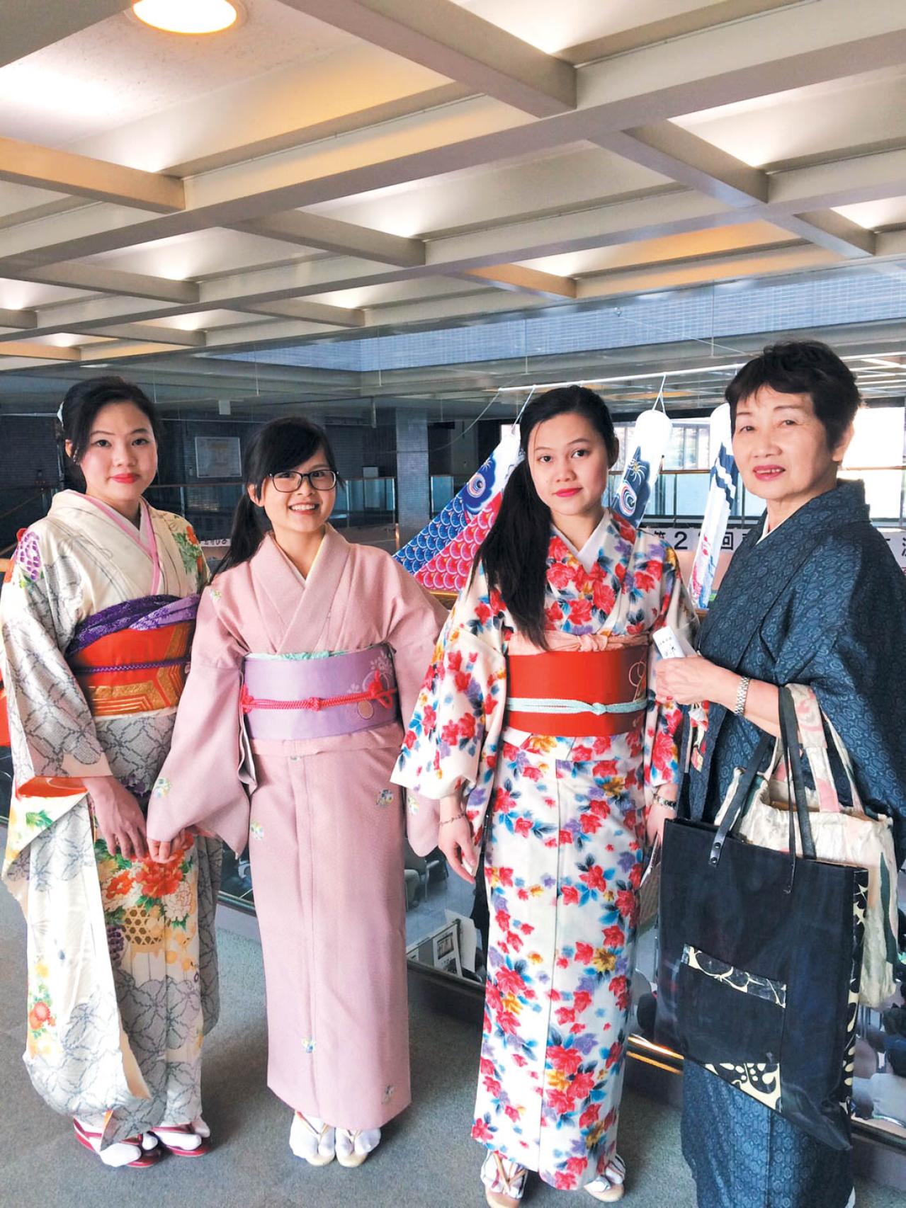 【60代・70代の働き方】61歳で日本語教師資格を取得。新しい道を切り拓いた読者の生き方と成功の秘訣は？（画像3）