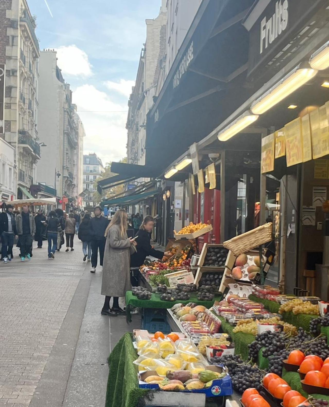 パリに25年住む50代マダムのご自宅ルームツアー！おしゃれなキッチンに採用したカラーリングは？【後編】（画像14）