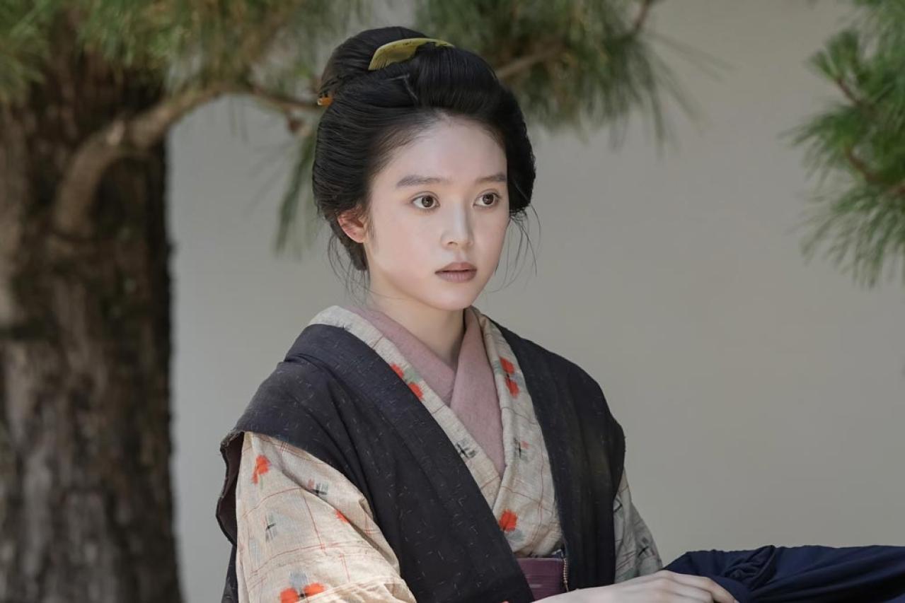 【ばけばけ】笑えない！実母（北川景子）の物乞いにはさすがに大きく心を突き動かされたトキ（髙石あかり）［写真多数］（画像6）