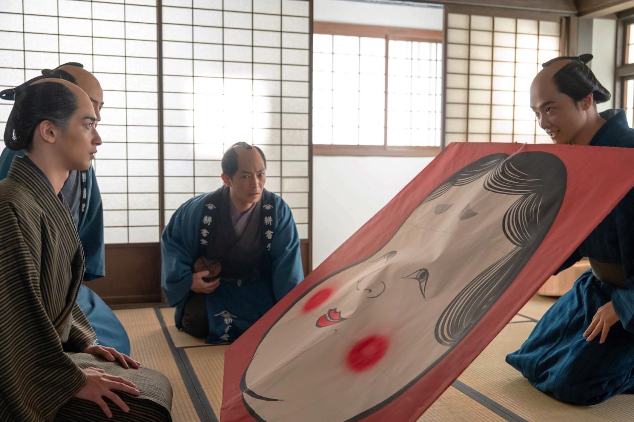 【べらぼう】次回のあらすじを公開！ 第44回「空飛ぶ源内」のストーリー展開は？（ネタバレあり）（画像2）