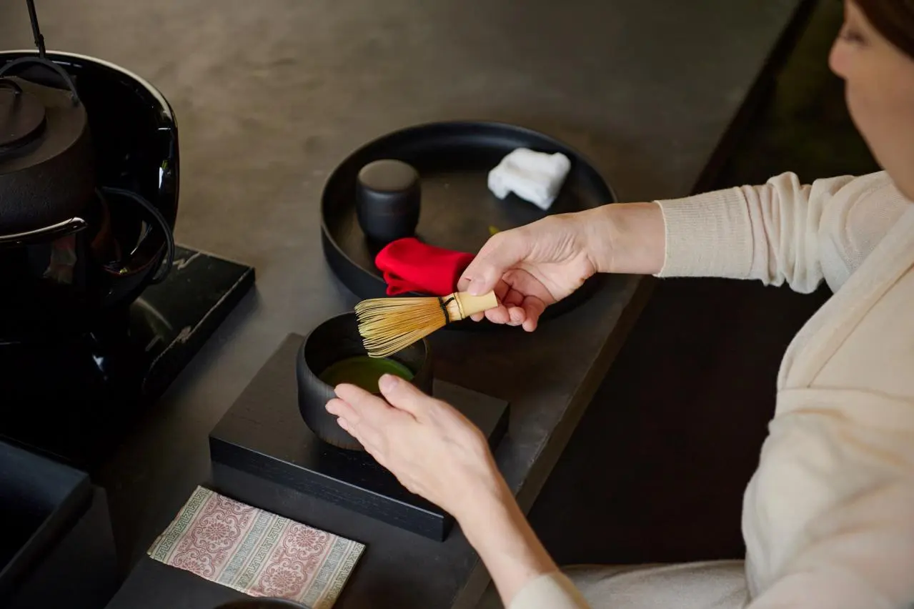 抹茶ブームを後押し！山中漆器「chabako」監修者に聞いた、今「茶箱