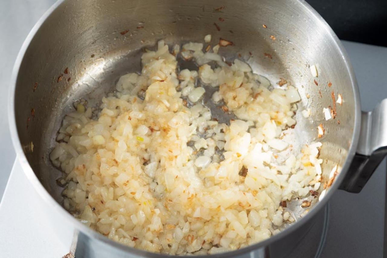 予約の取れない料理教室で人気の【発酵ごはん】とは？秋冬の腸活にぴったりの「酒粕で仕上げる」豆腐カレー（画像2）