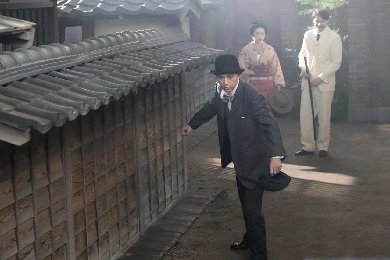 【ばけばけ】錦織（吉沢亮）の次元を超えたポンコツな“スキップ”が印象に残った第8週［写真多数］（画像8）