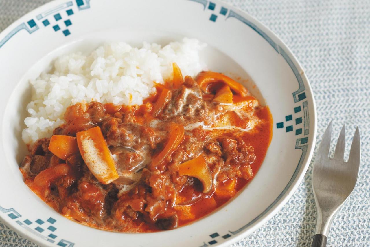 1人分のごちそうがフライパンひとつで完成！【牛切り落とし肉】の簡単レシピ「プルコギ」「ハッシュドビーフ」