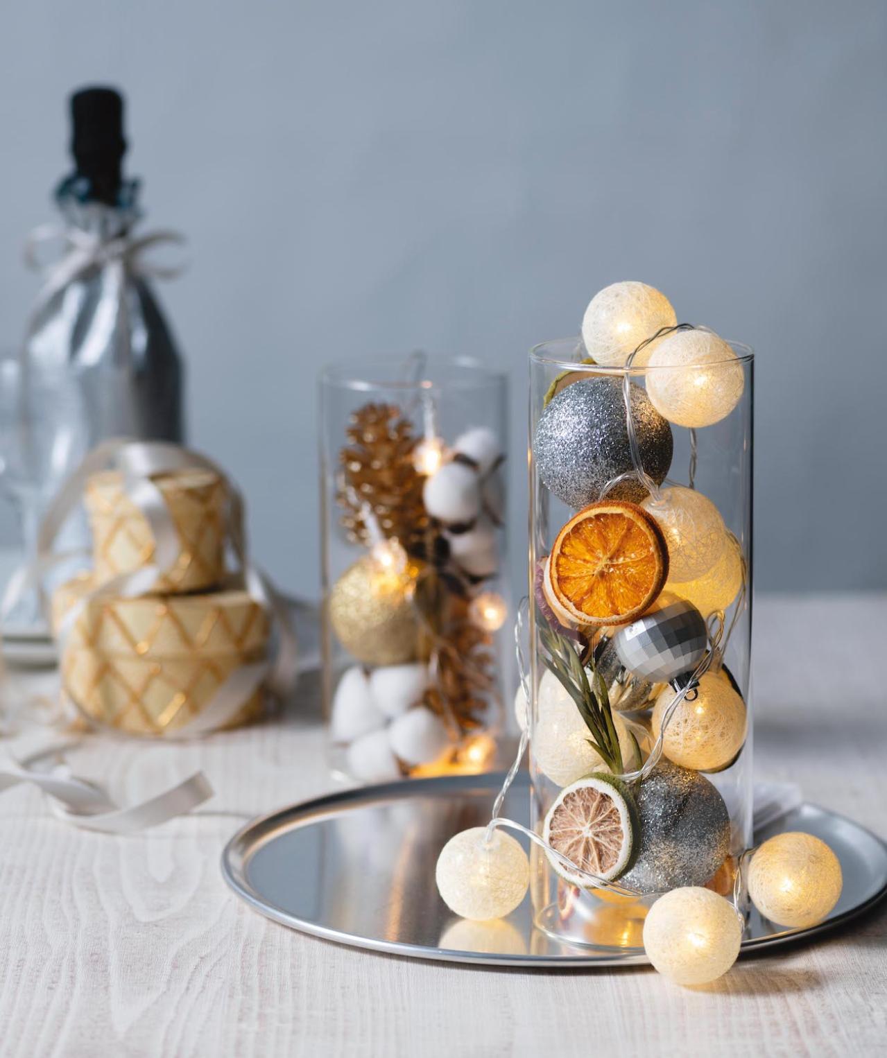 市販の素材を使って簡単に！【クリスマス】を彩るガラスのオーナメント（画像2）