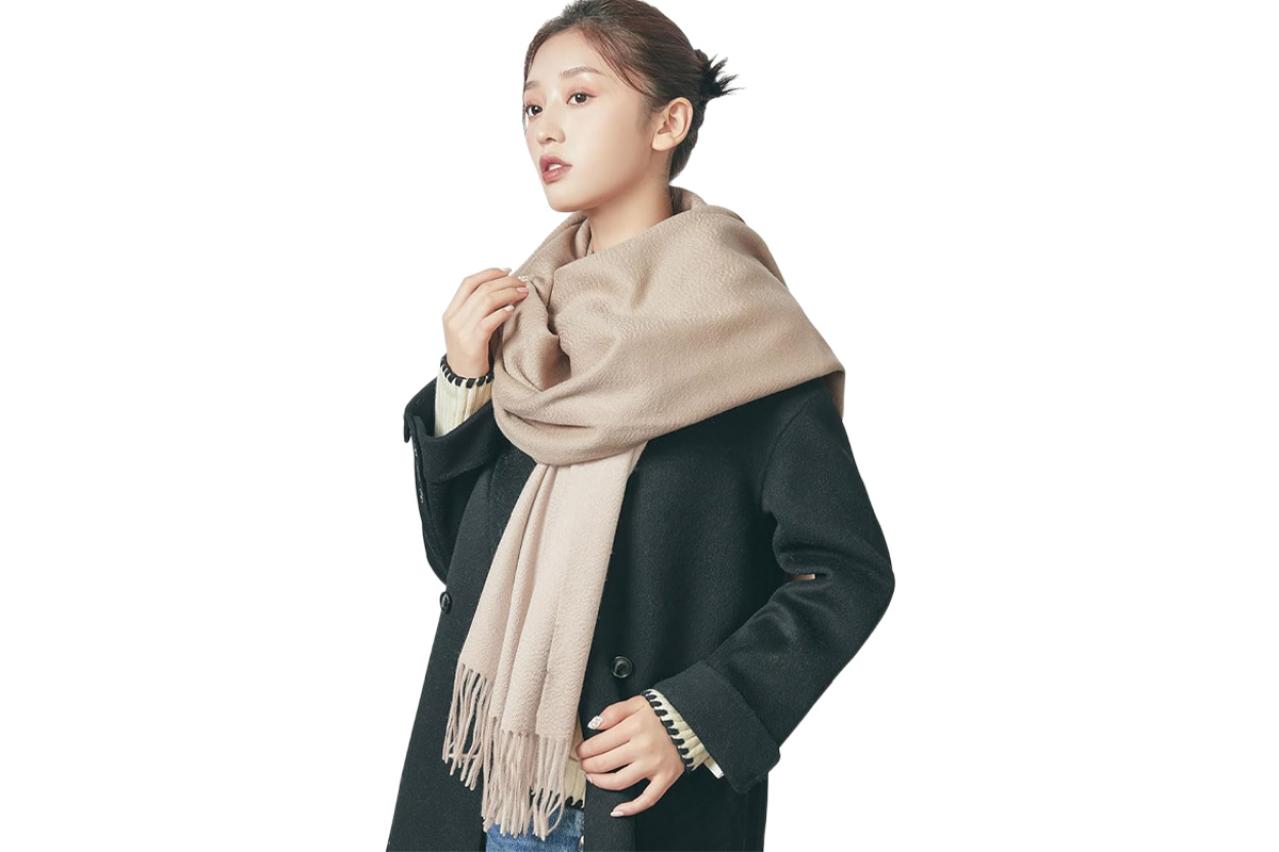 軽くて柔らかな肌触りで暖かい！ゆうゆうtime編集部おすすめの【カシミヤニット】が最大34％OFF！Amazonタイムセール（画像3）