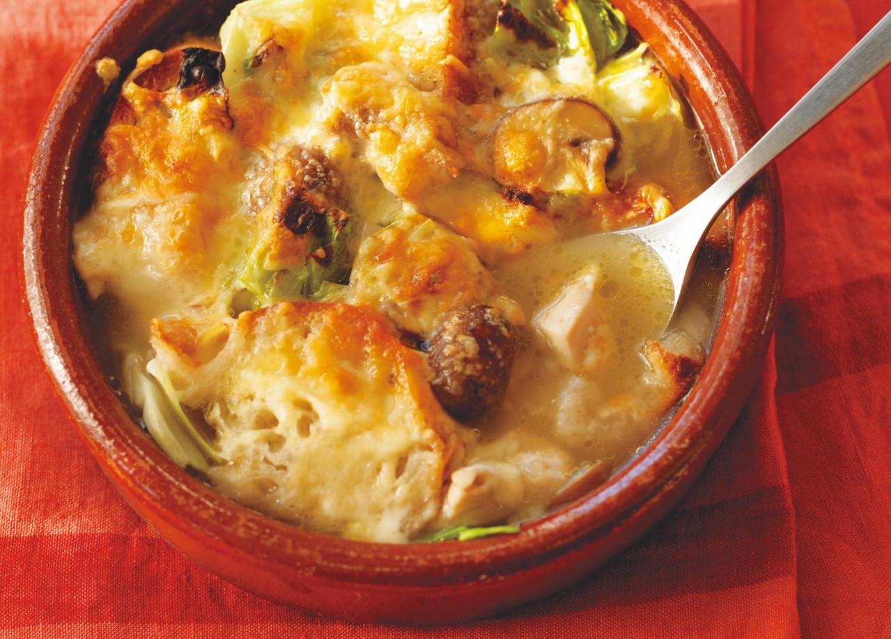 一皿で大満足！ 栄養バランスが整う【具だくさんスープ】の1人分レシピ2選「鶏肉とキャベツのグラタンスープ」「かじきのピリ辛トマトスープ」（画像3）