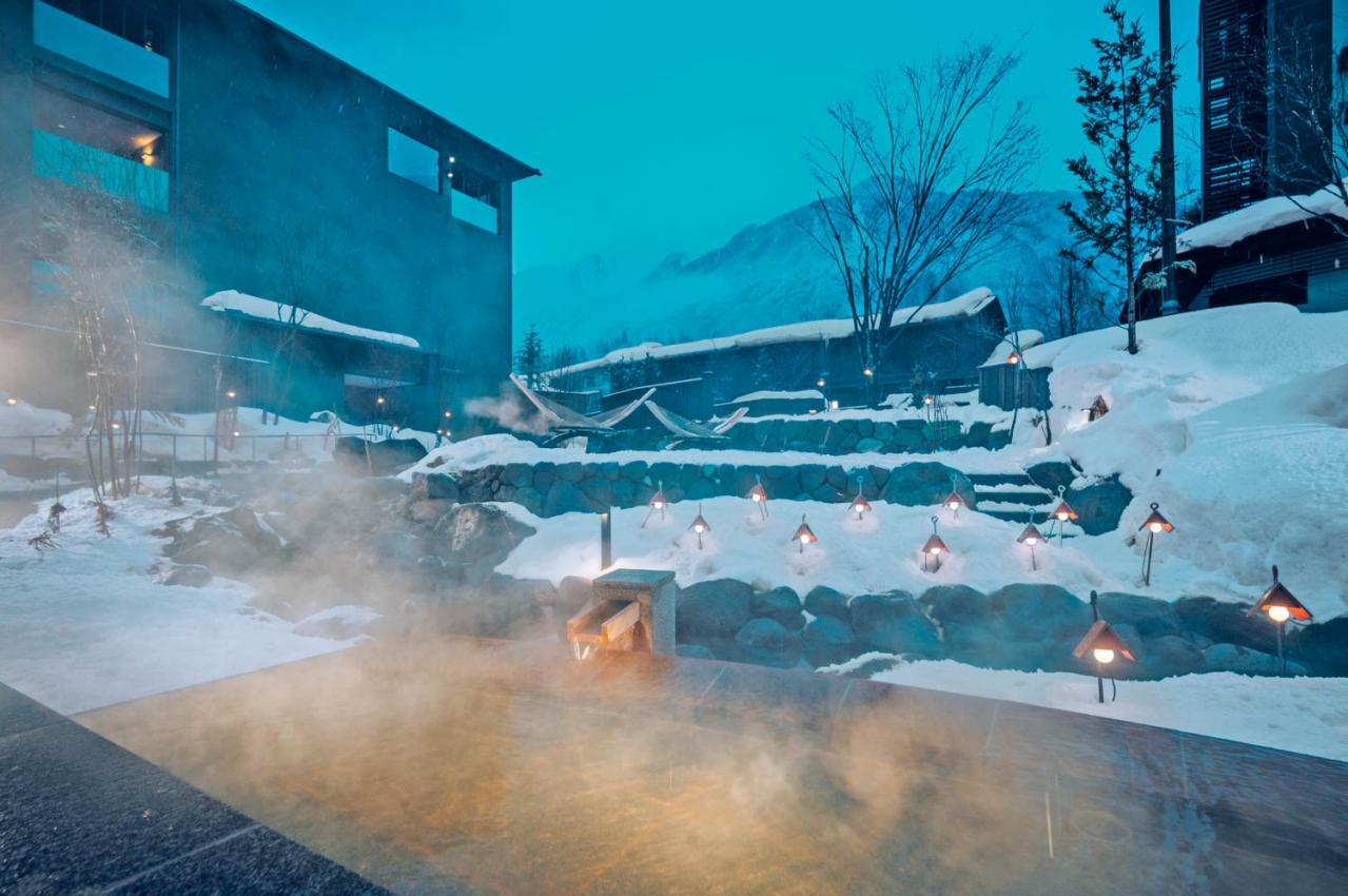 東京から直行バスあり！【界 奥飛騨】で雪と光が織りなす幻想的な世界を体験しませんか