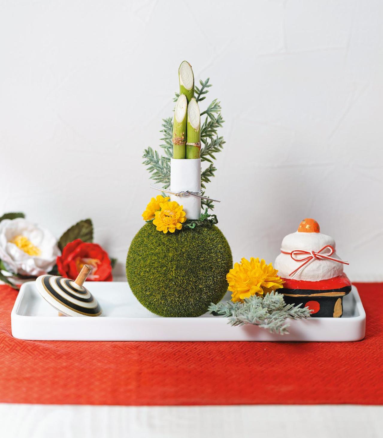 リビングや玄関に飾りたい【ミニ門松】造花の苔玉で簡単おしゃれ！（画像2）