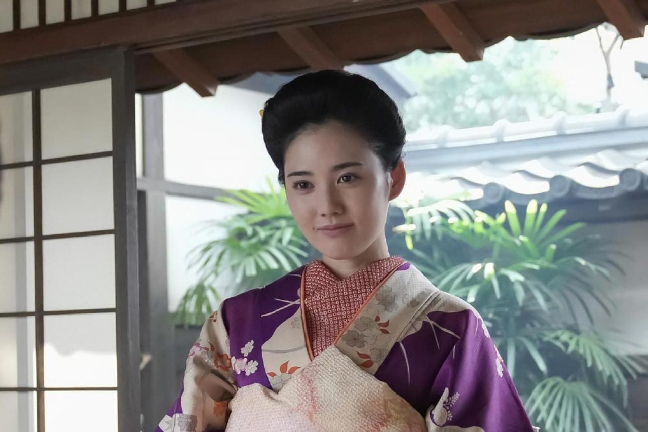 【ばけばけ】実は一番大人？「先生を射止めるのは大変よ」と、無自覚なトキ（髙石あかり）に寄り添うリヨ（北香那）の人間性に感心！（画像6）