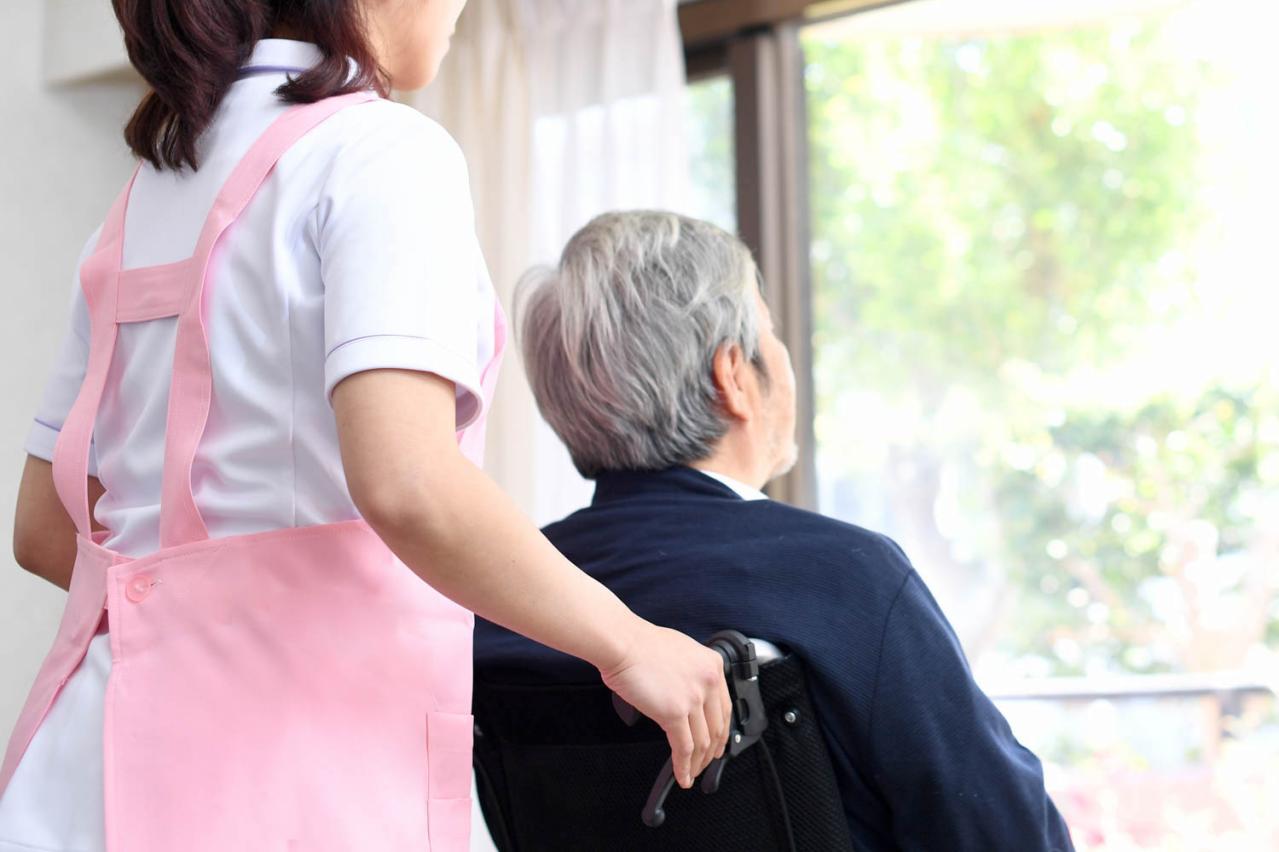 「認知症の母に父が暴力をふっていることを知り、施設へ」親の【高齢者施設入居】体験談