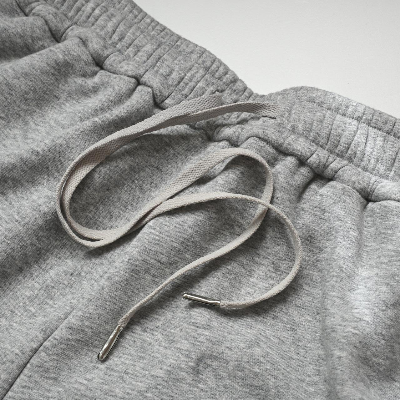 肌側シルク100％ スウェットパンツ・裾スリット（画像3）