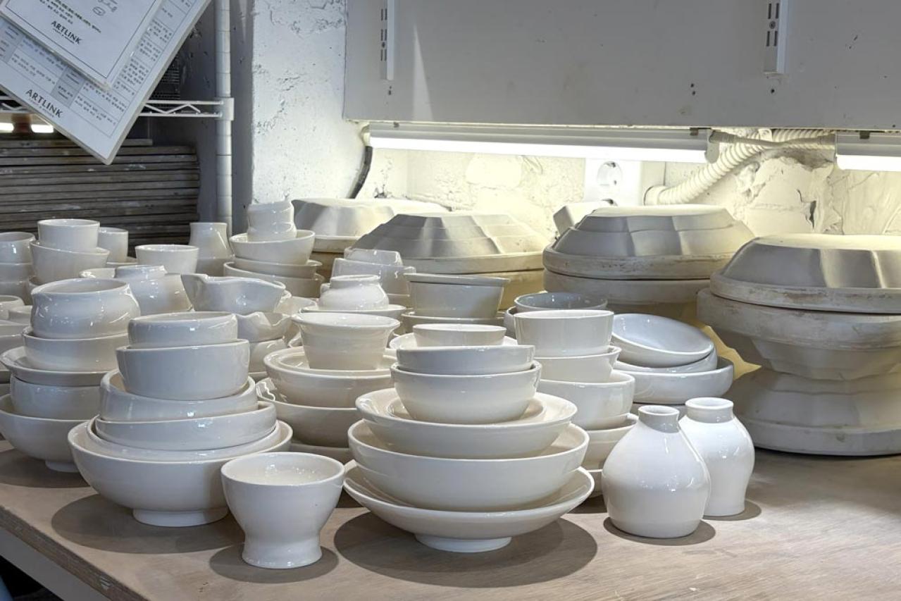 【Stray Kids】ヒョンジンも通う韓国旅行の新定番！陶芸教室と牛カルビから作る絶品カルビチムとは？（画像4）