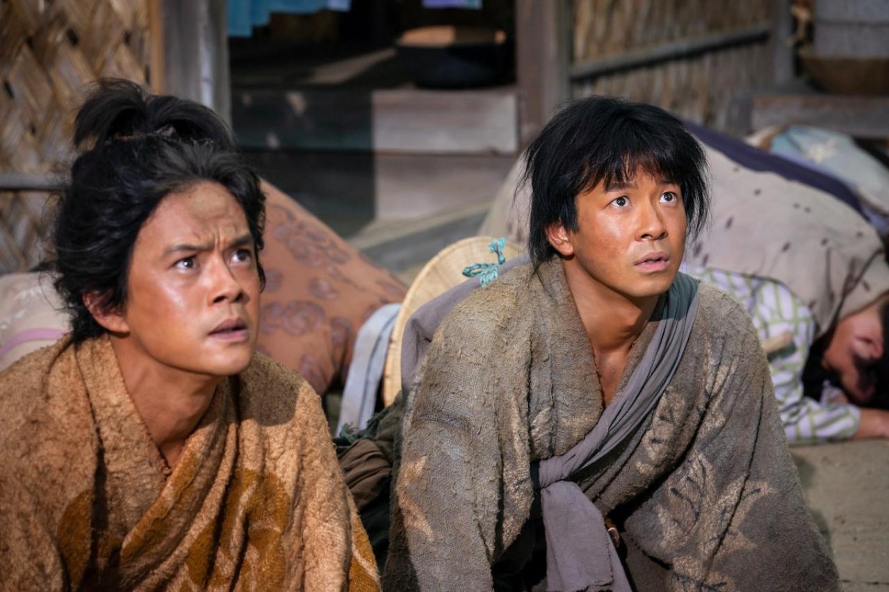 藤吉郎（池松壮亮）　小一郎（仲野太賀）　