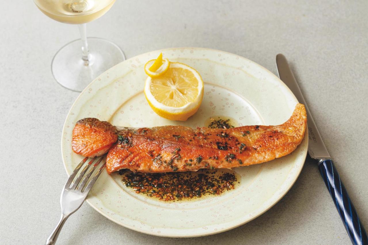 洋風のごちそうが意外と簡単にできる【三國シェフ】流のコツとは？「豚ヒレ肉のクリームシチュー／魚のムニエル」