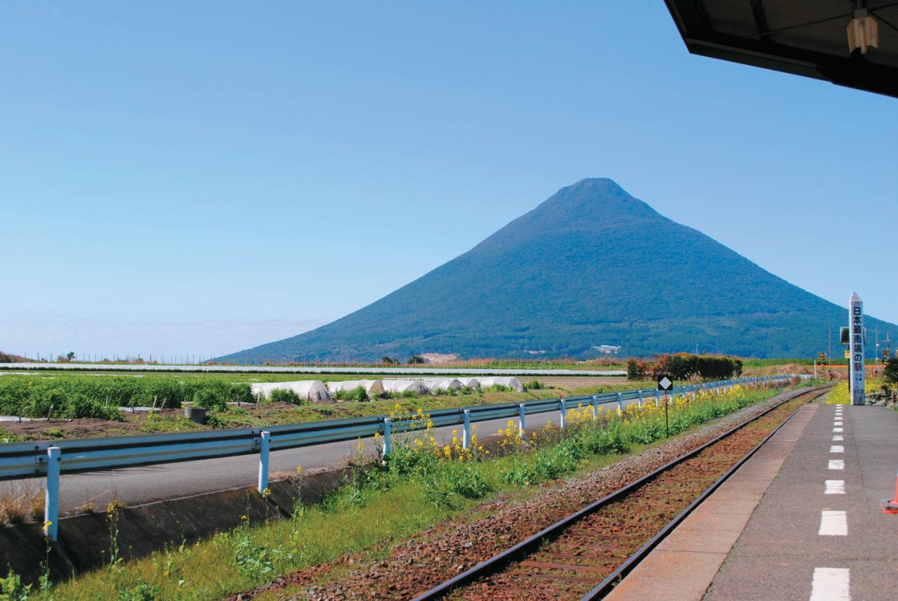 駅近だから老親との旅行にも◎【絶景駅・4選】山や渓谷美が眼前に！（画像5）