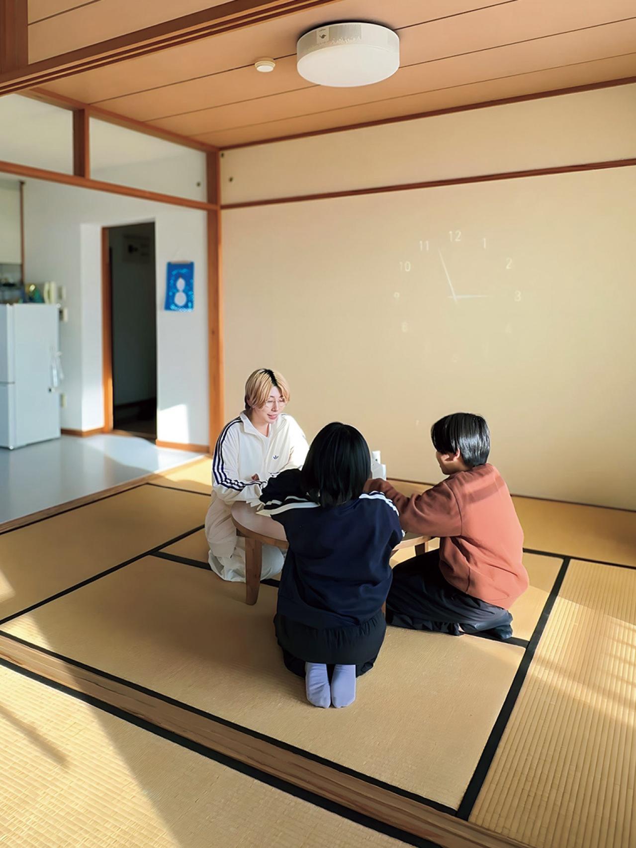 食器はたったのこれだけ！モノに振り回されない暮らしの極意。ミニマリスト流「持たない暮らし」実例（画像4）