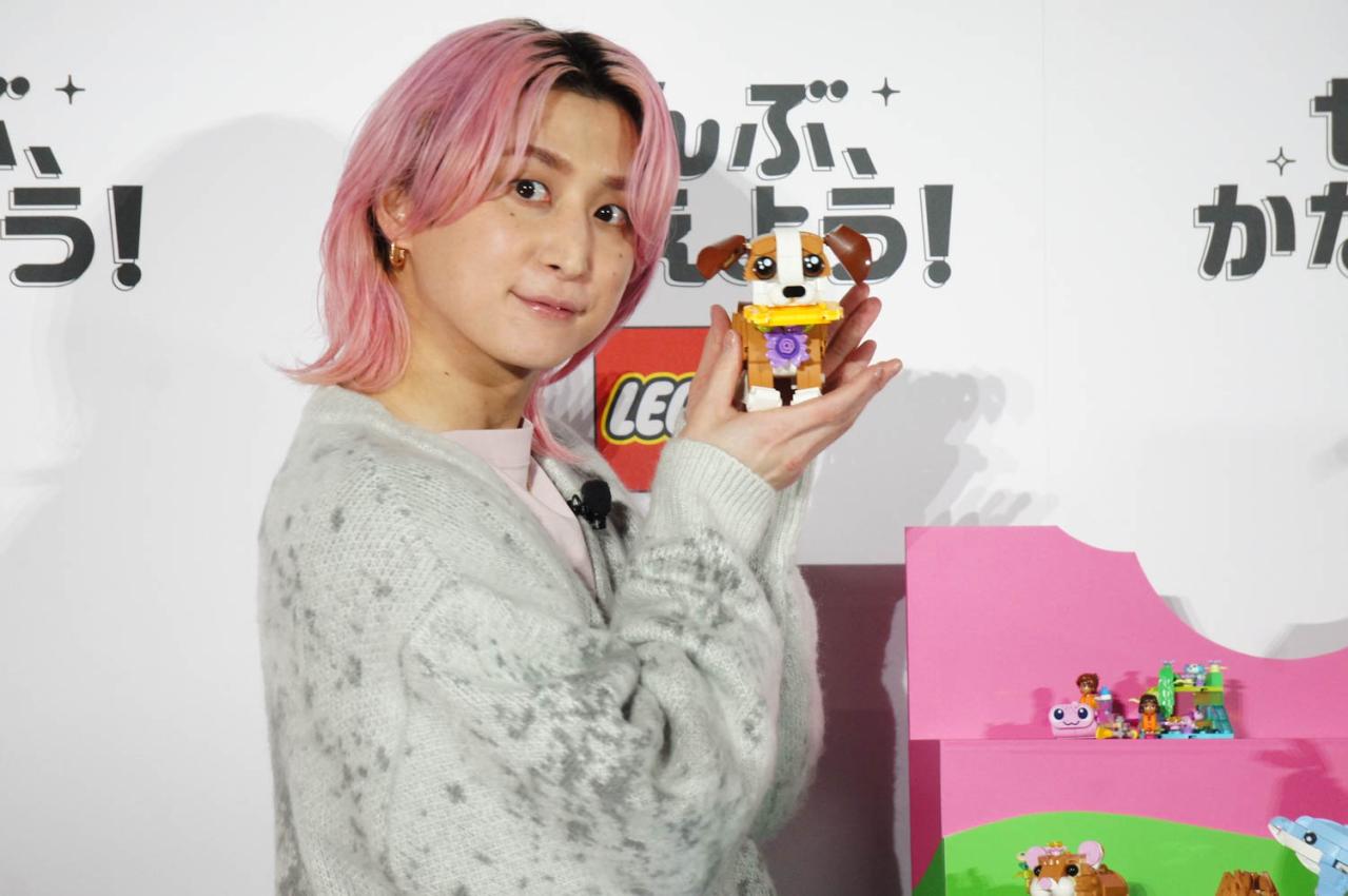 【Snow Man佐久間大介さん】子どもの頃「ウーパールーパーに似てるねって」お母さんから言われてました（笑）愛猫・ツナ＆シャチへの想いは？