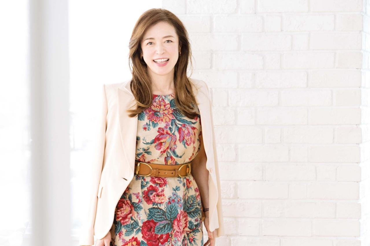 【横山めぐみさん】56歳とは思えないツヤツヤの美しいロングヘアの秘密は？ ZACC・高橋和義さんのヘアカラーアドバイスも！