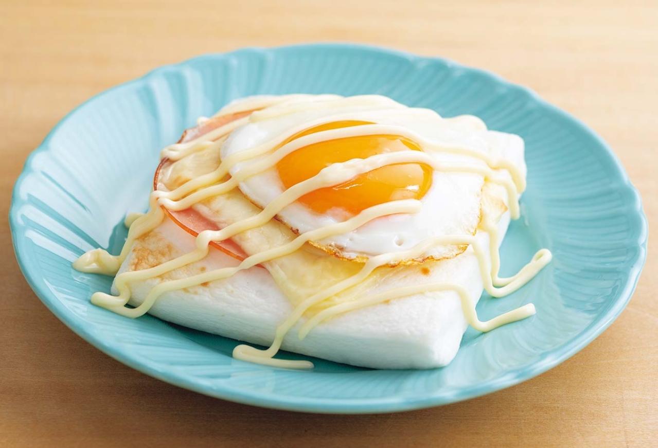 のっけるだけで完成！ たんぱく質がしっかりとれる！【はんぺん】の簡単おかず2選「ハムエッグ／タルタルソース焼き」（画像3）