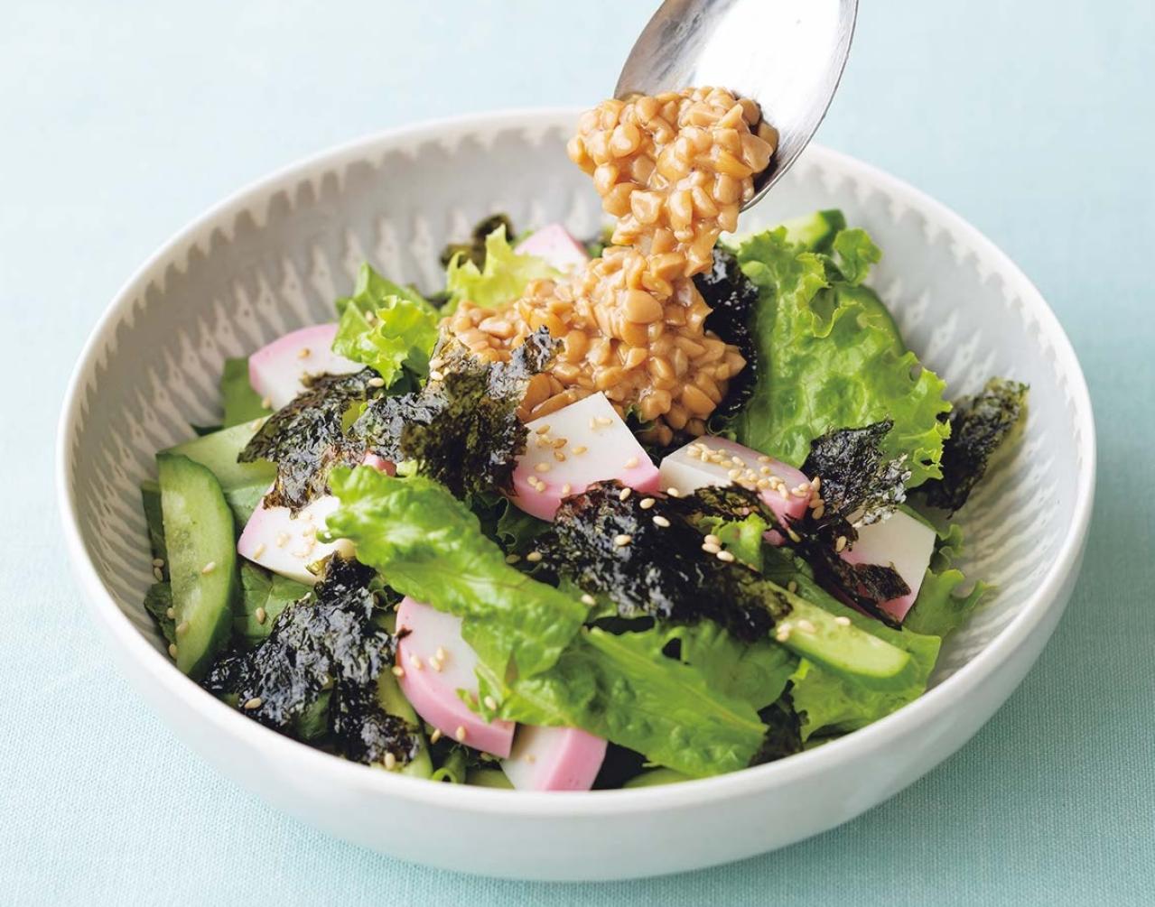 医師【鎌田實さん】おすすめ！ たんぱく質もビタミンもとれるかまぼこ×野菜のおかず2選「チョレギ風サラダ／さっぱりレモンオイルあえ」（画像3）