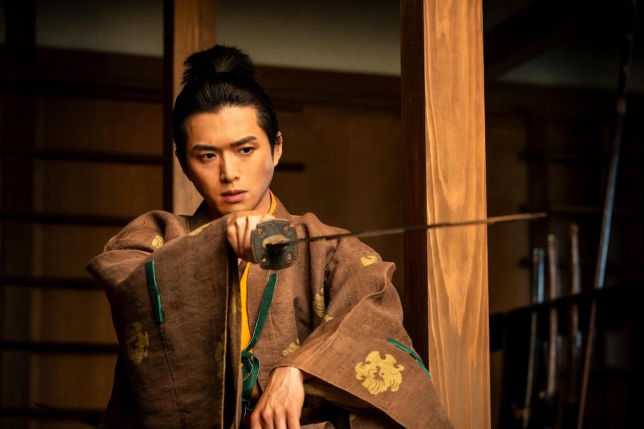 【豊臣兄弟！】「信じよう」とする豊臣兄弟（仲野太賀、池松壮亮）と「信じまい」とする織田信長（小栗旬）の対比がおもしろい！（画像10）