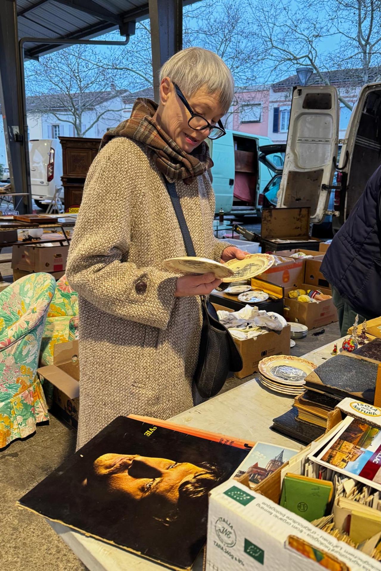 「本物の素材でできた服は、気に入ったら擦り切れるまで着る」“本物を長く”を貫く、南仏暮らしの69歳アンティーク商（画像4）