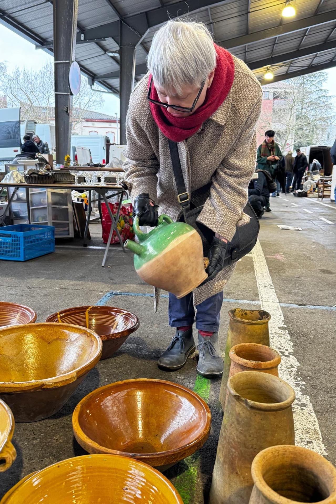 「本物の素材でできた服は、気に入ったら擦り切れるまで着る」“本物を長く”を貫く、南仏暮らしの69歳アンティーク商（画像3）