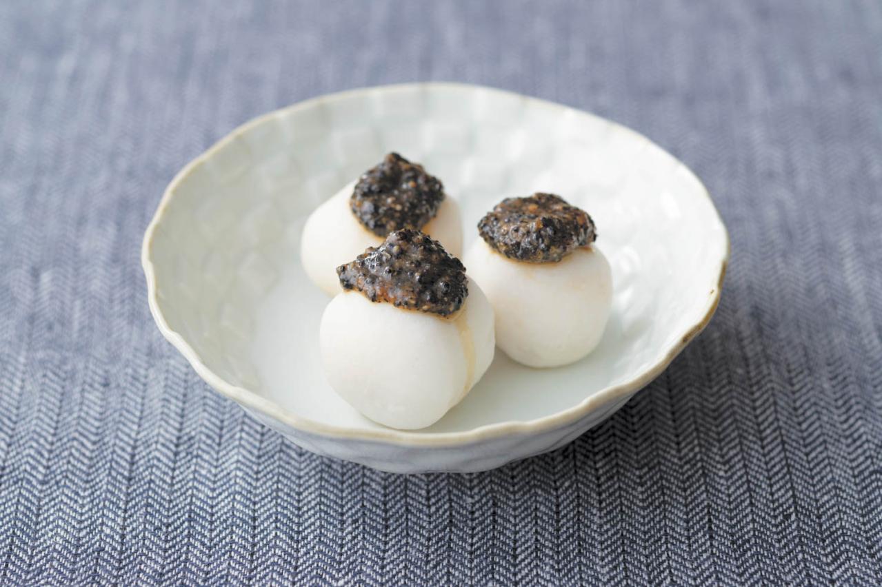 【意外と簡単】冷凍さといもで時短12分で完成！「鮭ポン酢南蛮＆ごまみそ田楽」の作り方は？