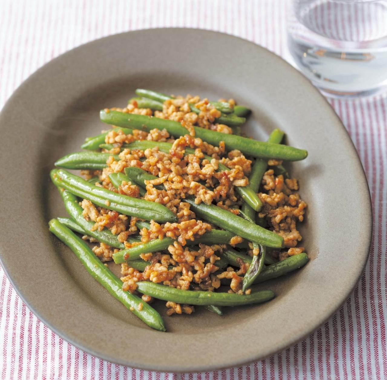 【冷凍いんげんこう使ってみて】10分で完成！栄養満点レシピ2選「大豆洋風煮／ひき肉ピリ辛いため」（画像5）