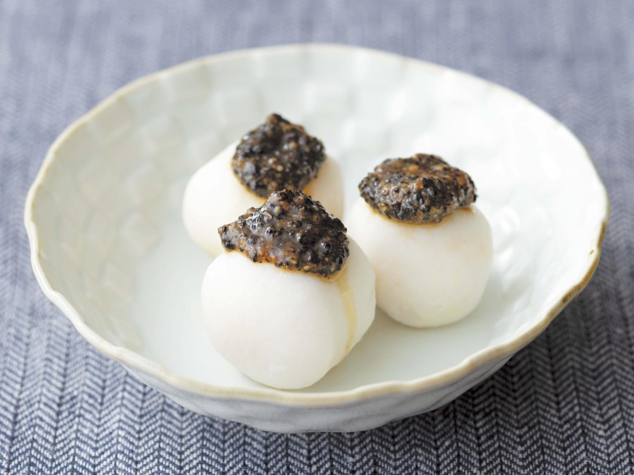 【意外と簡単】冷凍さといもで時短12分で完成！「鮭ポン酢南蛮＆ごまみそ田楽」の作り方は？（画像5）