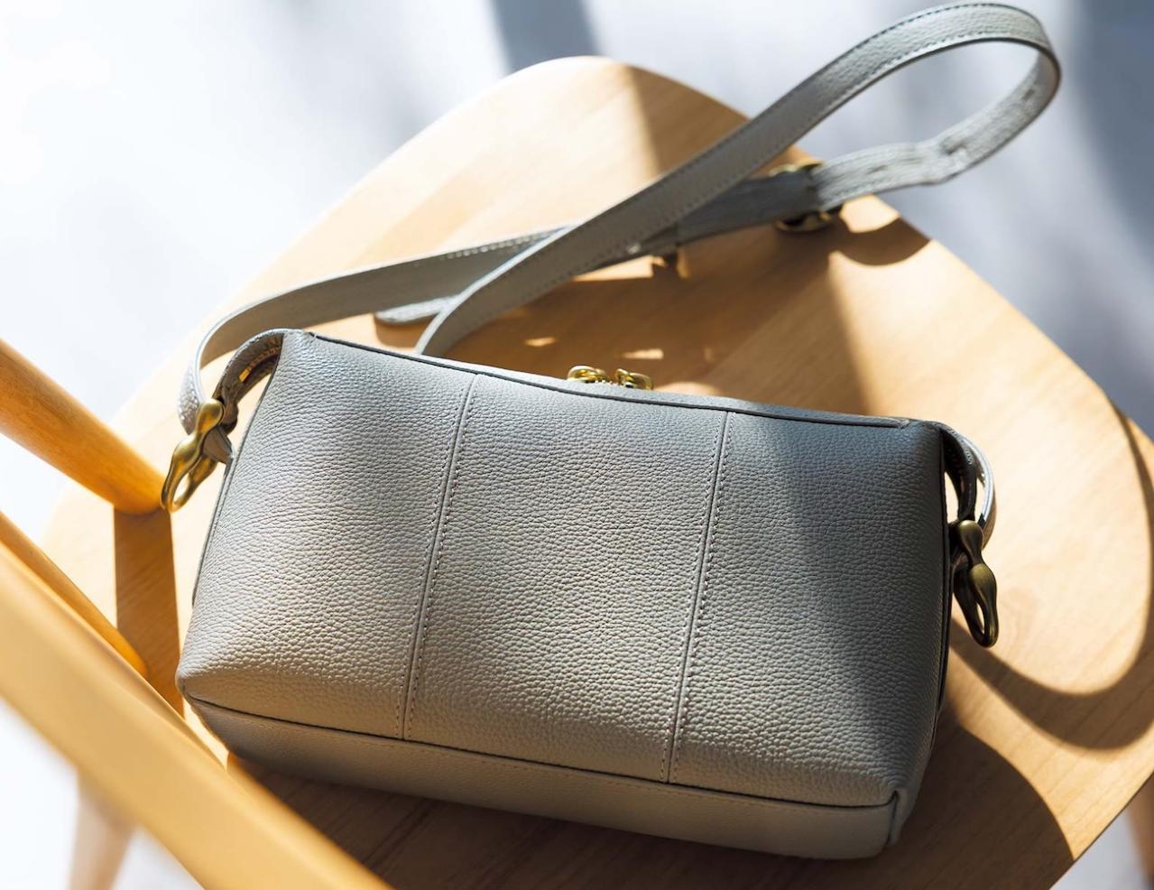 お出かけはこれ1つでOK！【50代からのショルダーバッグ6選】おしゃれも収納力もバッチリな逸品（画像12）