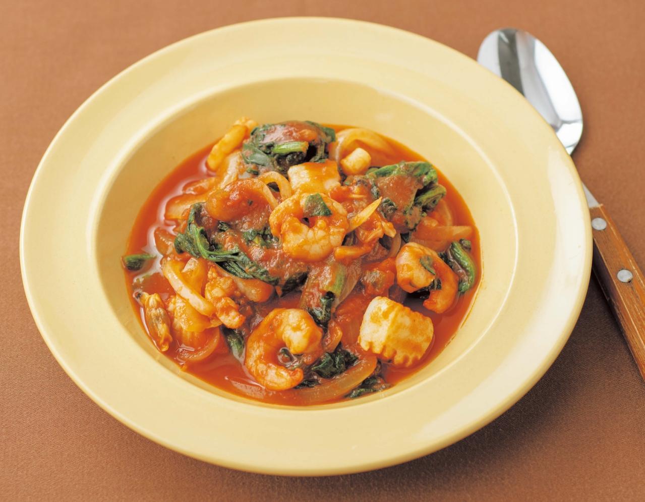 【冷凍ほうれん草】でこんなにおいしいの!?レシピ2選「豚肉ゆずこしょう蒸し／シーフードミックストマト煮」（画像5）