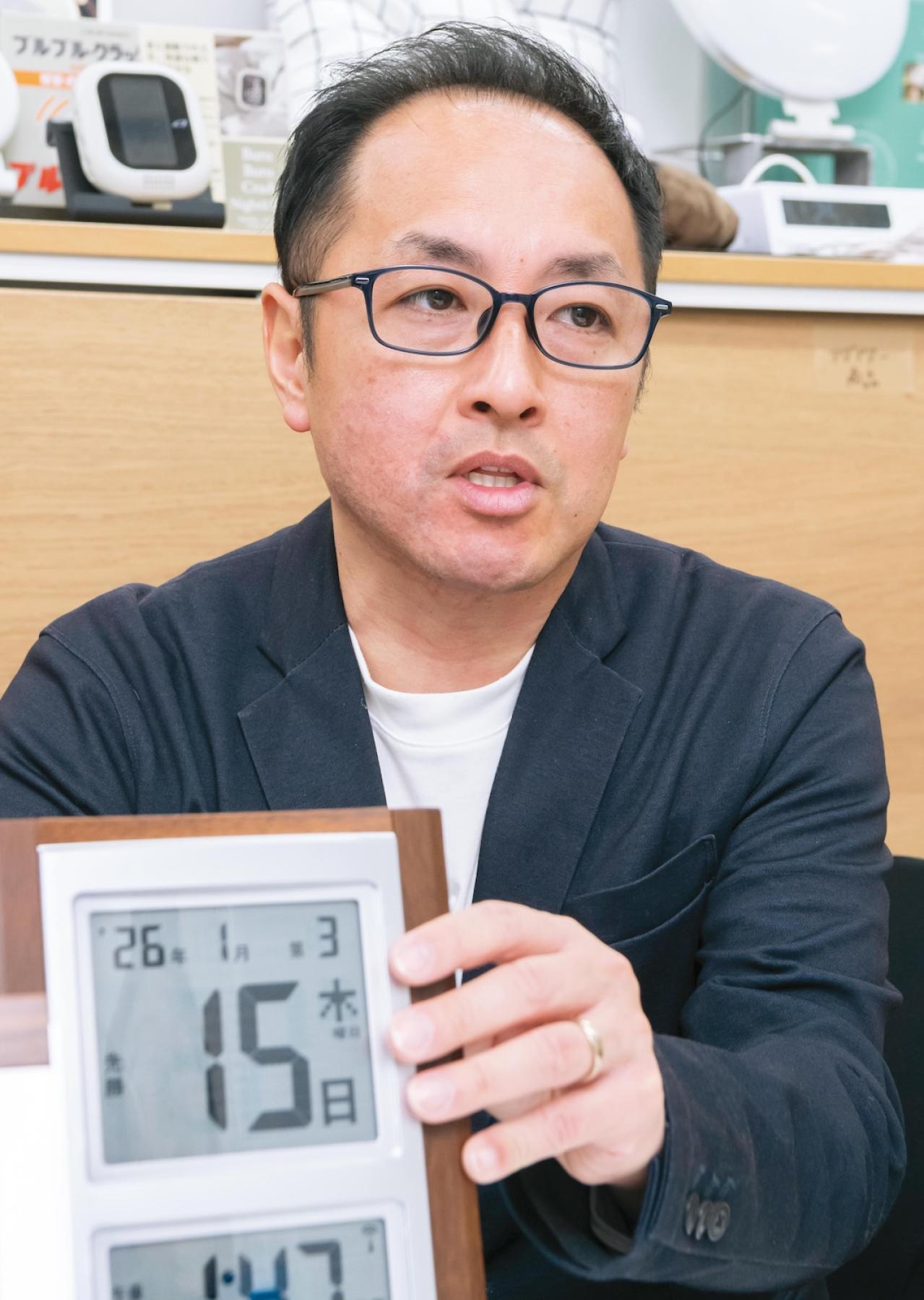 認知症家族の「今日は何日？何曜日？」が減ったと大反響！頼れるアイテム【デジタル日めくりカレンダー】とは？（画像3）