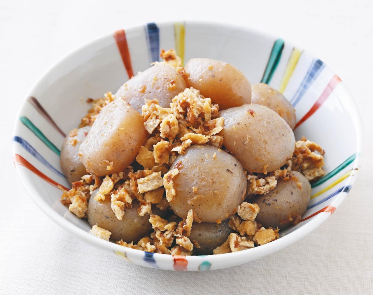 認知症予防効果で注目の食材【こんにゃく】のサブおかず3選「油揚げそぼろ／ラタトゥイユ／みたらしあんかけ」（画像2）