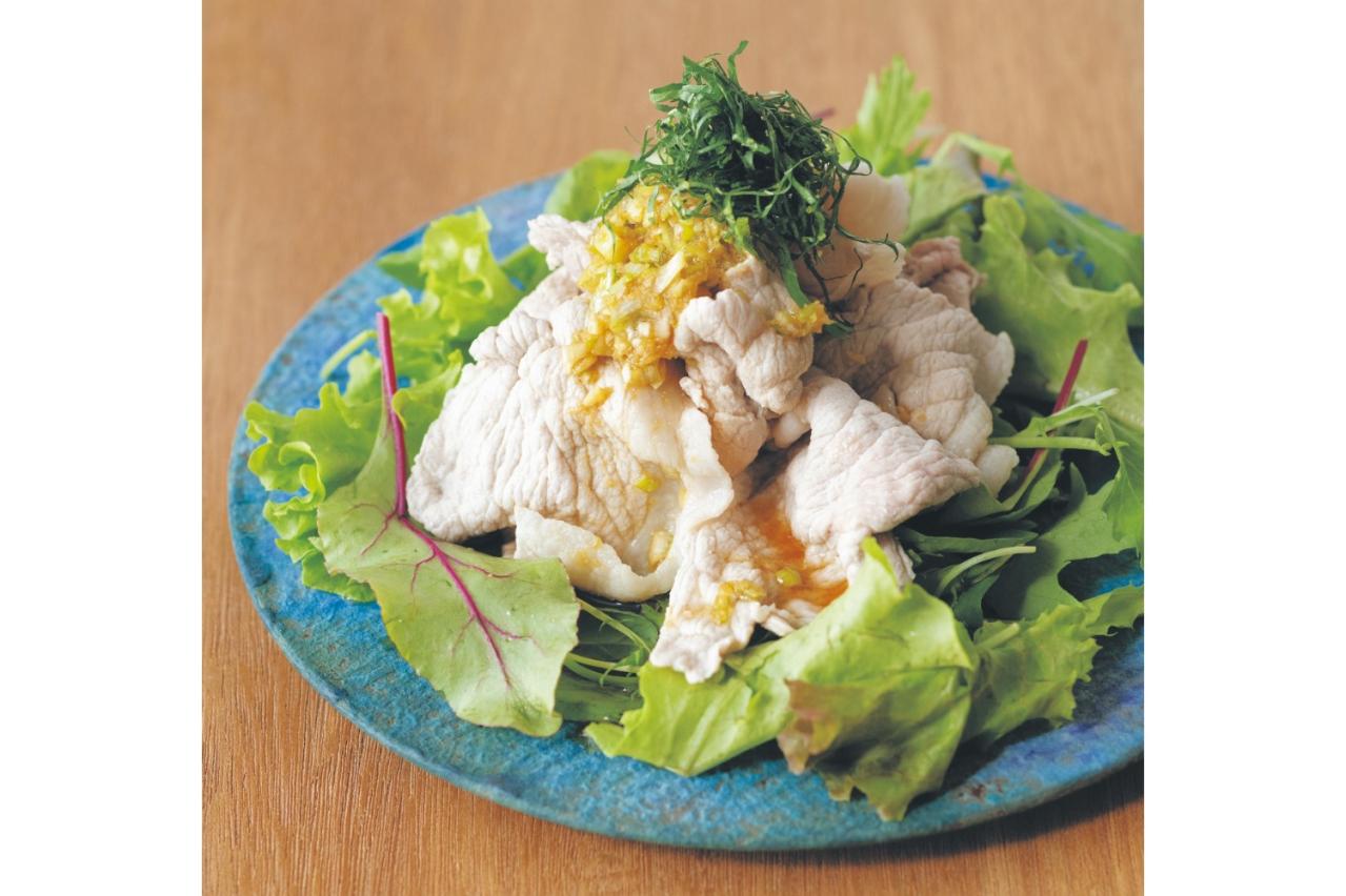 【豚肉のおかず】が手早くできる「甘酢無限つゆ」活用レシピ2選「豚こまボール甘酢あん／豚しゃぶ香味だれ」