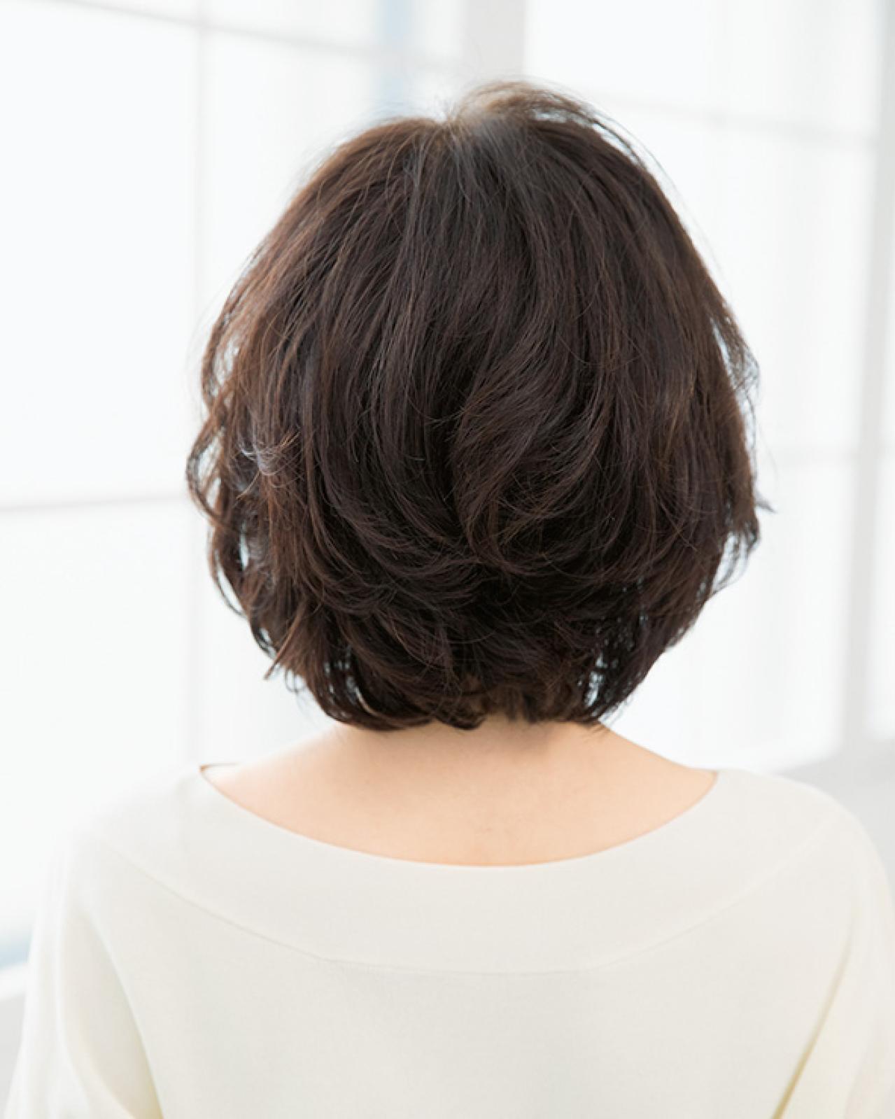 フェミニンさがたまらない！【大人のふんわりミディアムヘア】2選。人気サロン「えがお美容室」テルイタカヒロさんが提案（画像7）