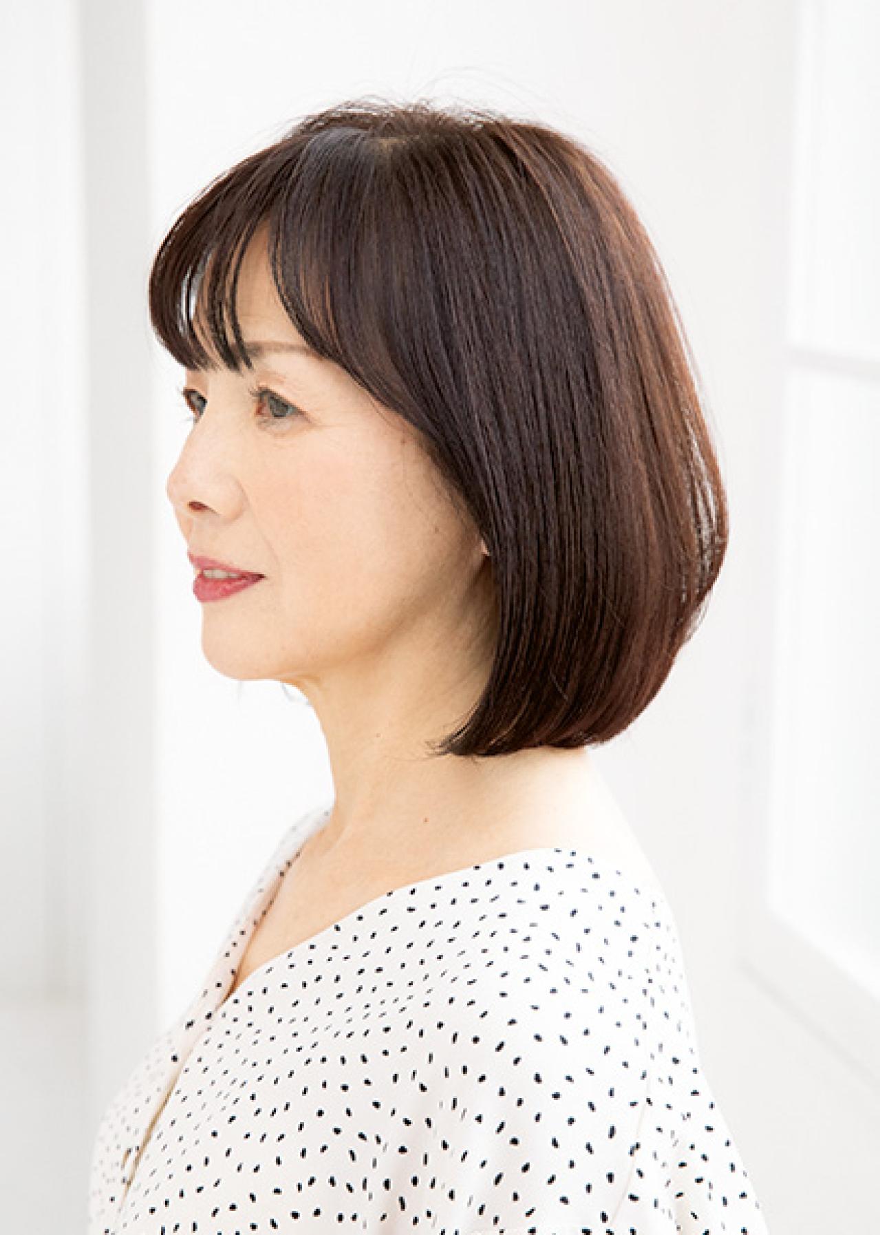 やわらかい髪の人におすすめ！レイヤーでふんわりがかなう【大人のミディアムヘア】2選（画像3）