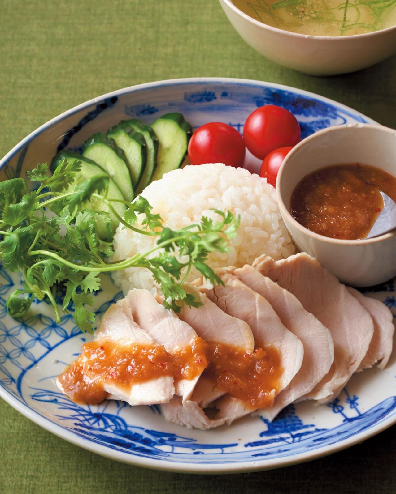 79歳・石原洋子さんの【電子レンジごはん】鶏むね肉をしっとり蒸し鶏にする基本とアレンジ2品（画像6）