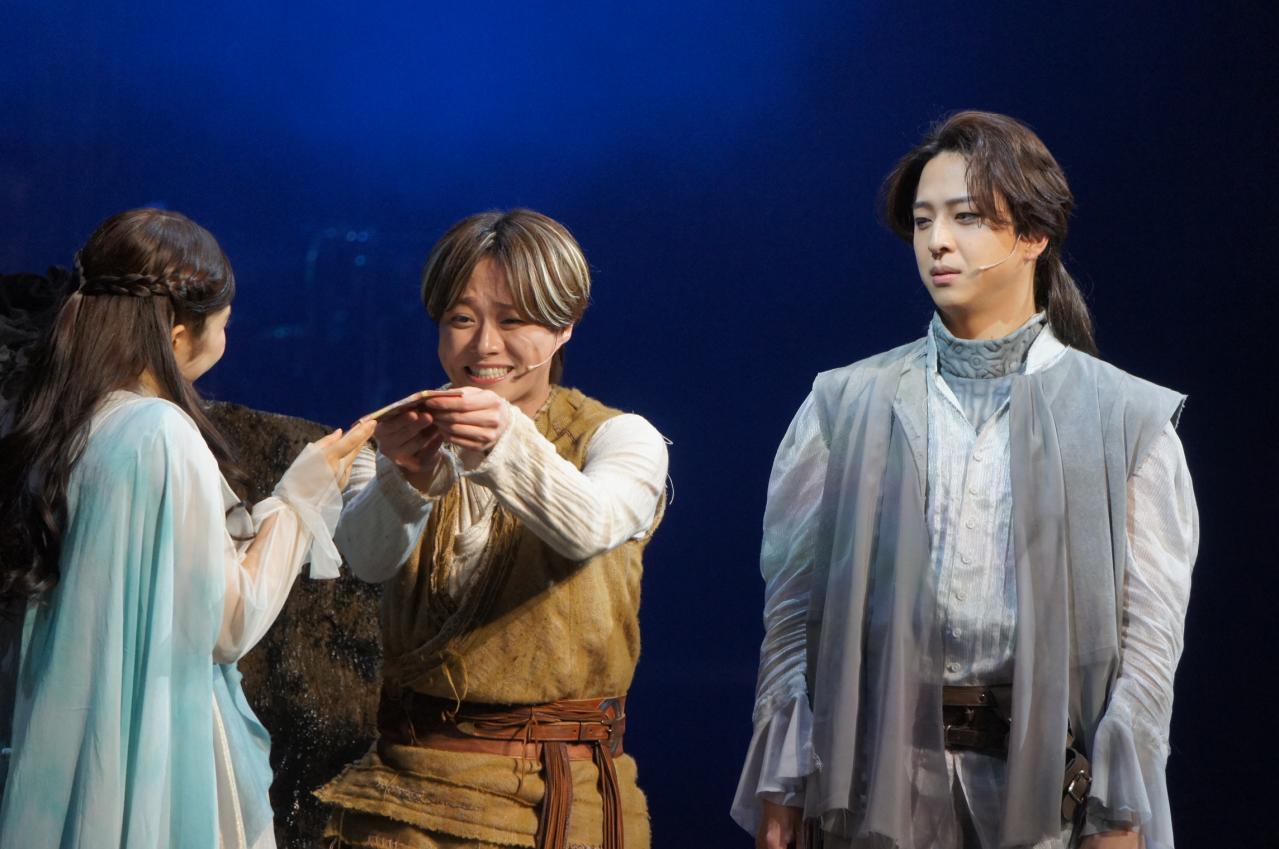 【大橋和也・寺西拓人】W主演『AmberS』ゲネプロ写真を公開！ 猪狩蒼弥、嶋﨑斗亜、川﨑皇輝、松尾龍ら人気ジュニアも出演