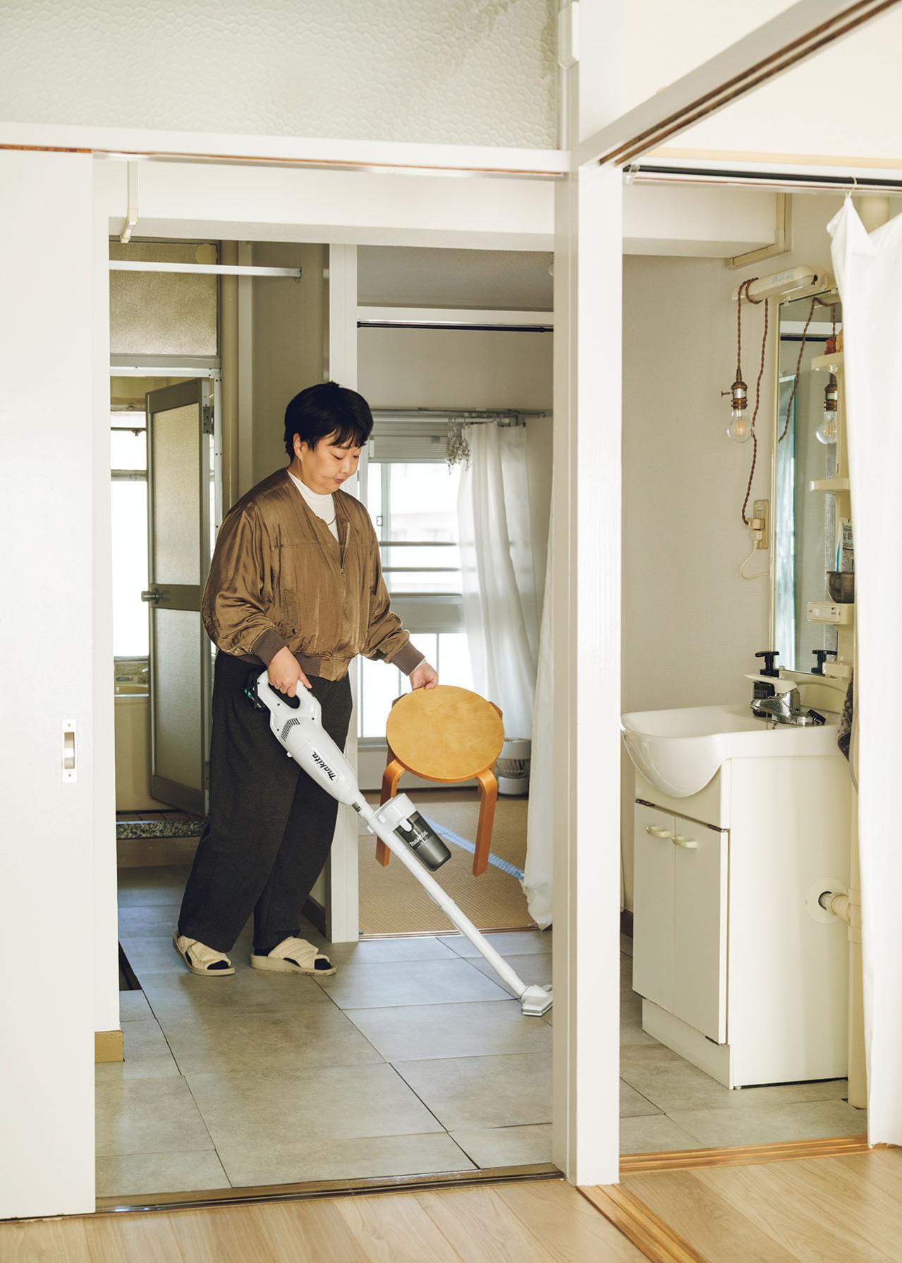「思い出のチケットも旅のスタンプも捨てない」ミニマリスト田村美葉さんの“押し入れ収納”コレクション管理術（画像3）