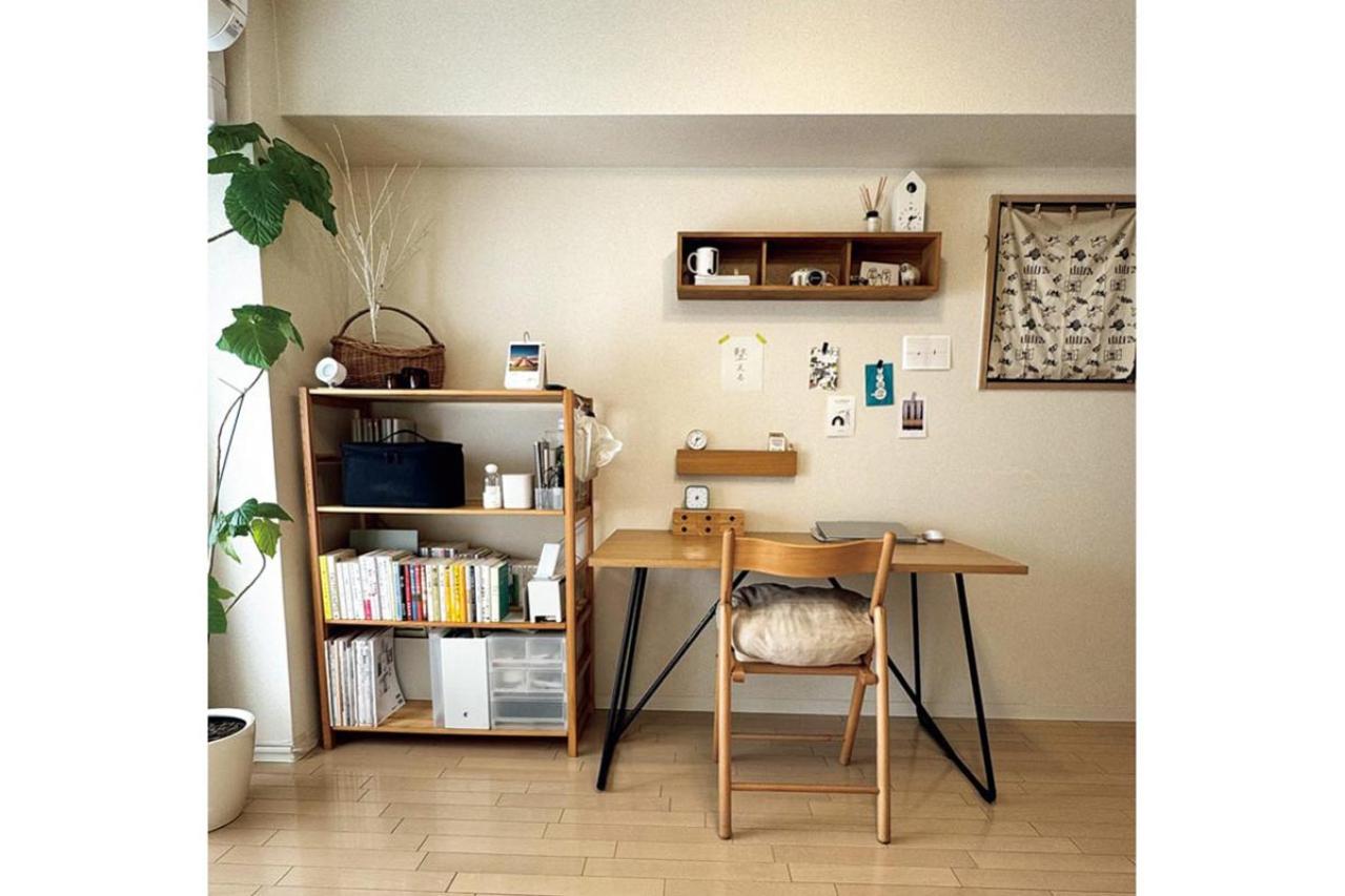 無印良品でそろえる“少ないけれどお気に入りだけ”の部屋づくり。じゅんさんの【持たない暮らし】実例