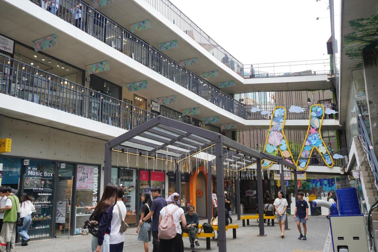 仁寺洞の路地裏で見つけた大人のティーラウンジへ。お茶時間と街歩きを楽しむソウル旅（画像10）