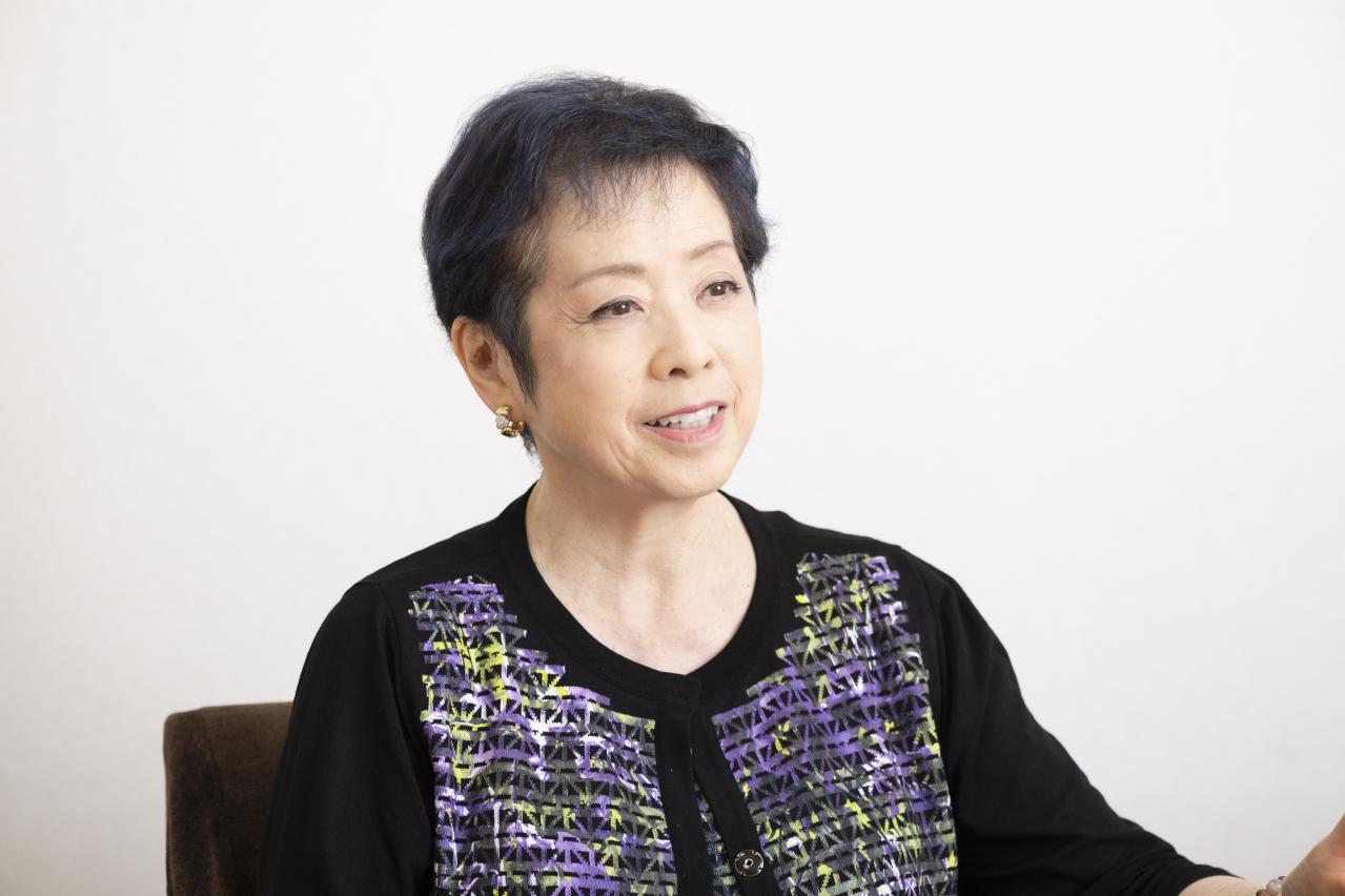 平均年齢86歳の勉強会が刺激に。元日テレアナウンサー【石川牧子さん】76歳が語る、老人ホームで広がる人づき合いと学びの時間