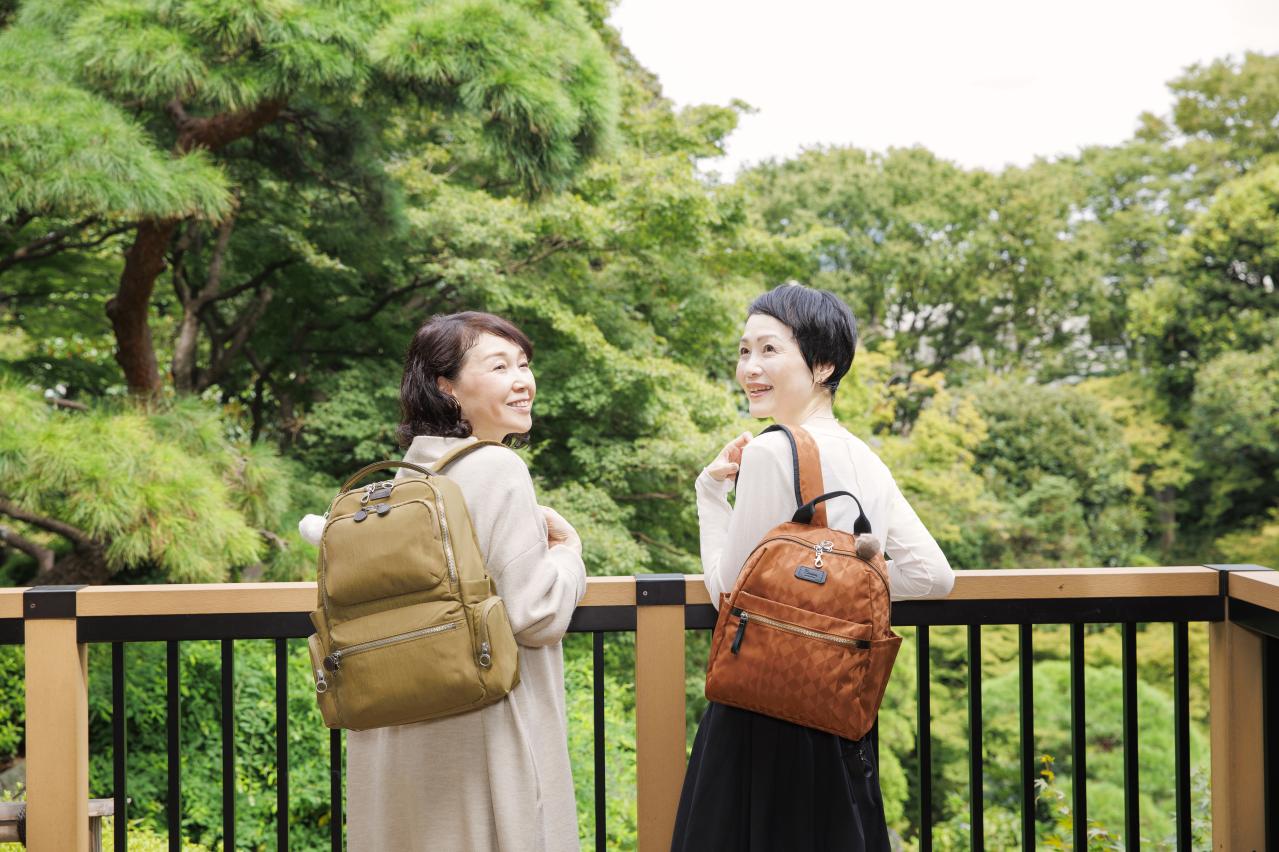 旅好き読者モデルが使って納得！ 秋のお出かけに頼れる【大人のリュック】2選
