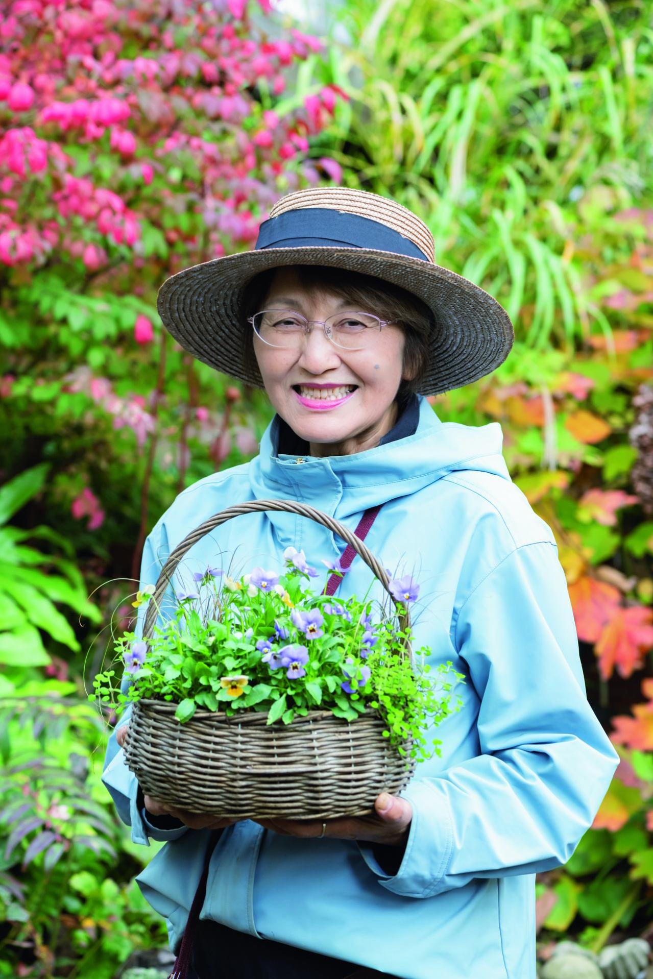 秋の寄せ植えはこの2つの植物から！土谷ますみさんの推し、クリサンセマムとロニセラの楽しみ方（画像2）