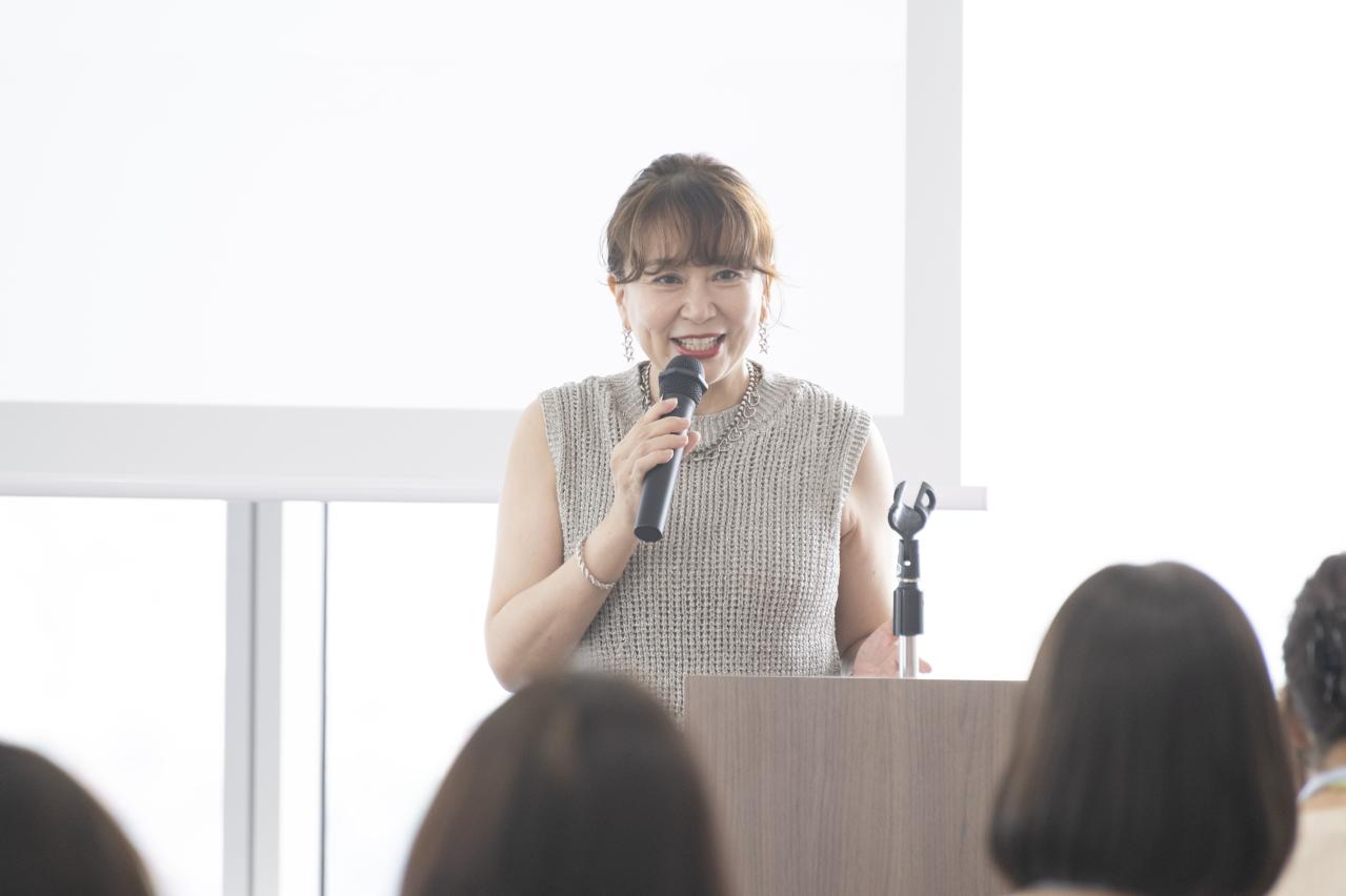 「最近、顔が老けてきた」と感じたら。50歳でYouTuberに転身したSHOKO.さんが教える「今の私が一番キレイ」になる美容習慣（画像4）
