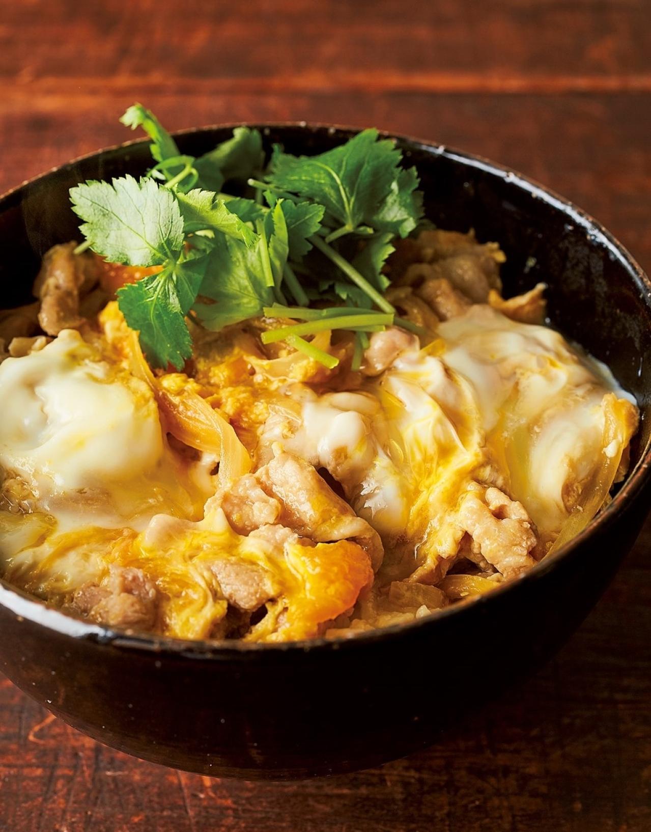 豚こま肉と玉ねぎで大満足！「ハヤシライス」「卵とじ丼」簡単に作れる節約ごはん（画像3）